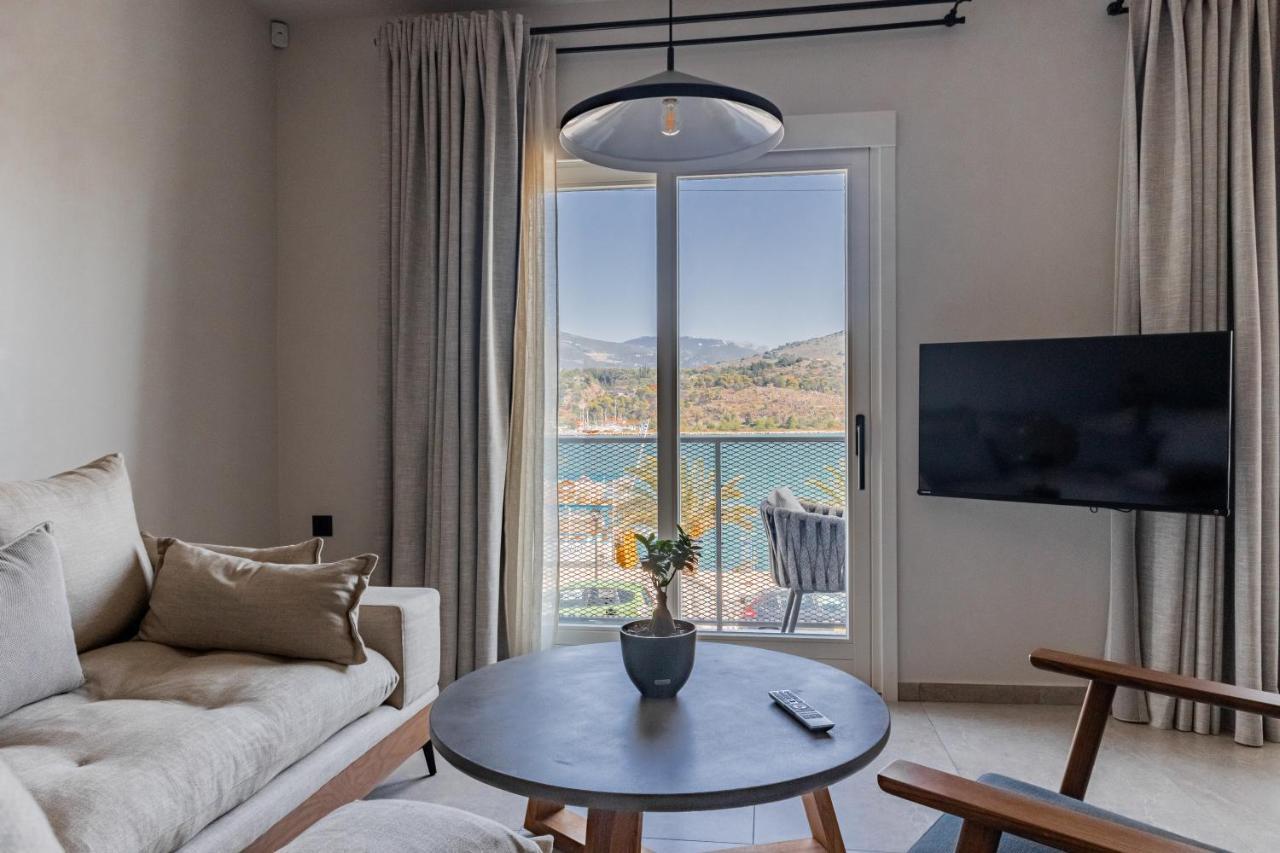 Chelmis Sea Front - Oceanis Argostoli (Kefalonia)